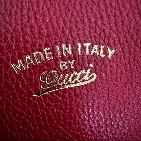 Gucci
Gucci Medium Calfskin Swing Tote - Picture 9 of 13